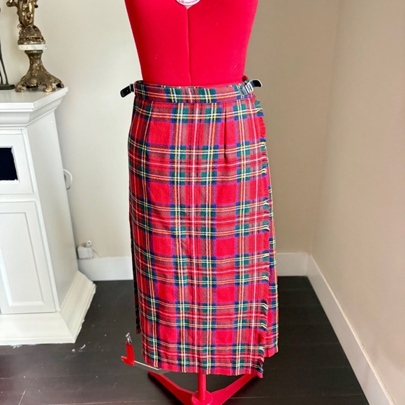 Women's Red Tartan Midi Wrap Skirt - Classic Plaid - Picture 9 of 15